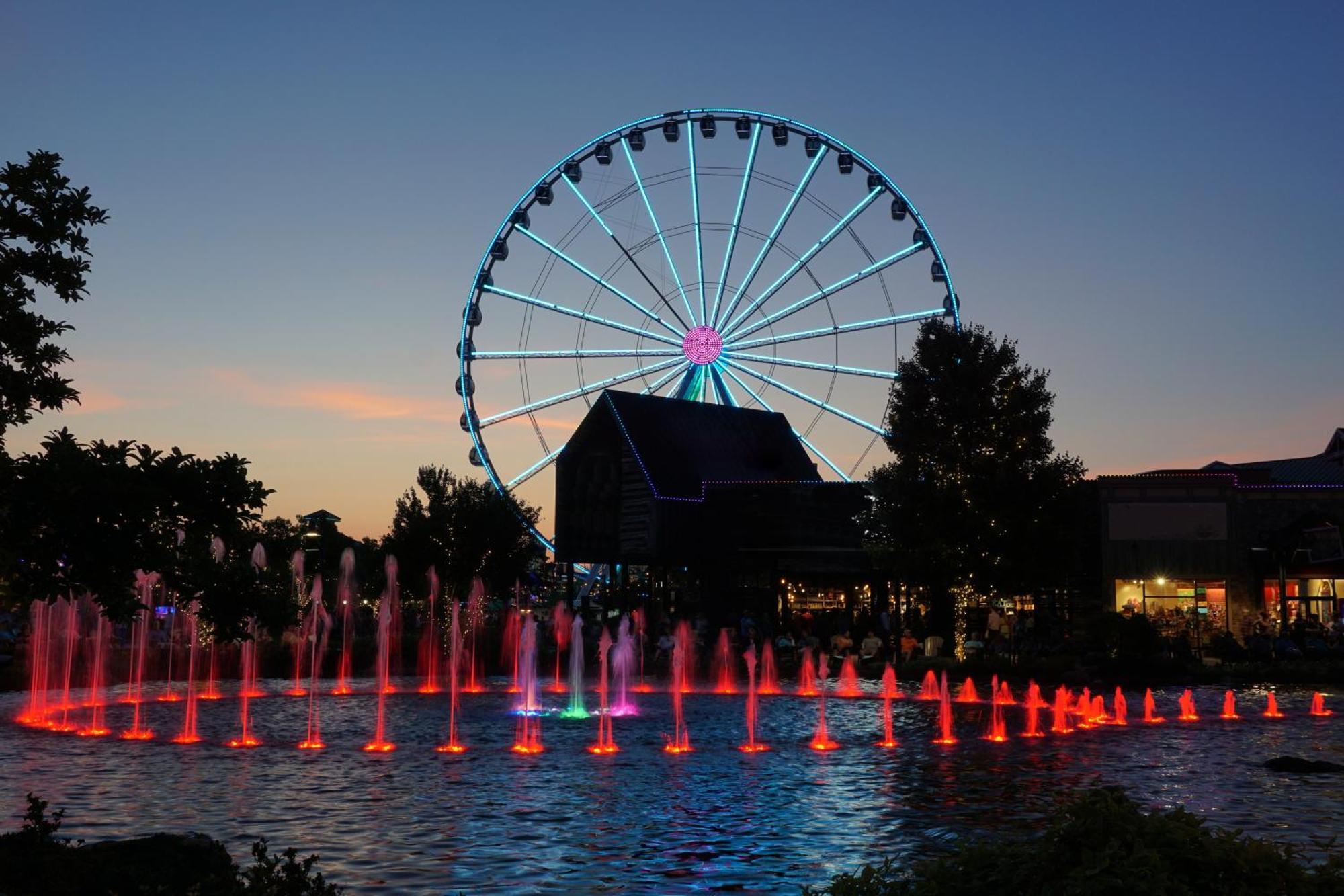 The Cozy Cove, Hot Tub, Wifi, 1089 Free Tickets Each Paid Day, Dollywood And More Sevierville Exterior photo